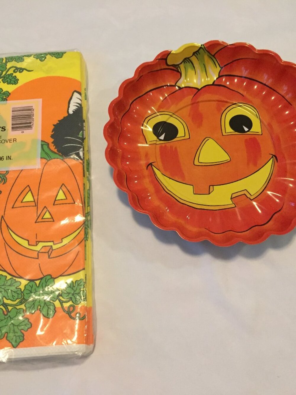 Vintage Gibson Party Papers Soft Crepe Tablecover Halloween + Pumpkin Candy Bowl